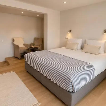 Spacious Family Duplex With Sunny Terrace Near The Apartmán