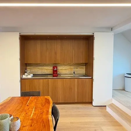 Spacious Family Duplex With Sunny Terrace Near The