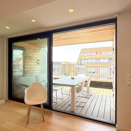 Spacious Family Duplex With Sunny Terrace Near The Apartmán