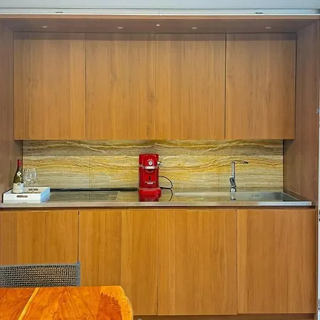 Spacious Family Duplex With Sunny Terrace Near The Apartmán *